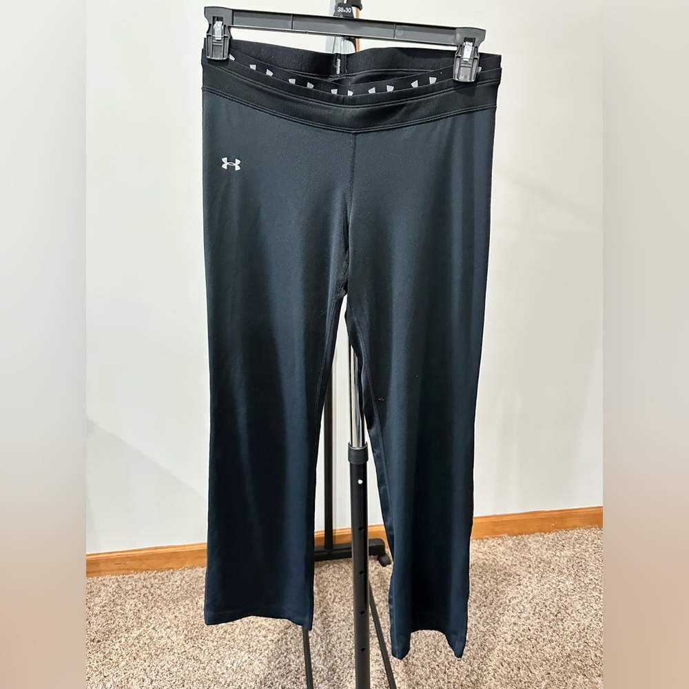 Women’s Under Armour workout pants